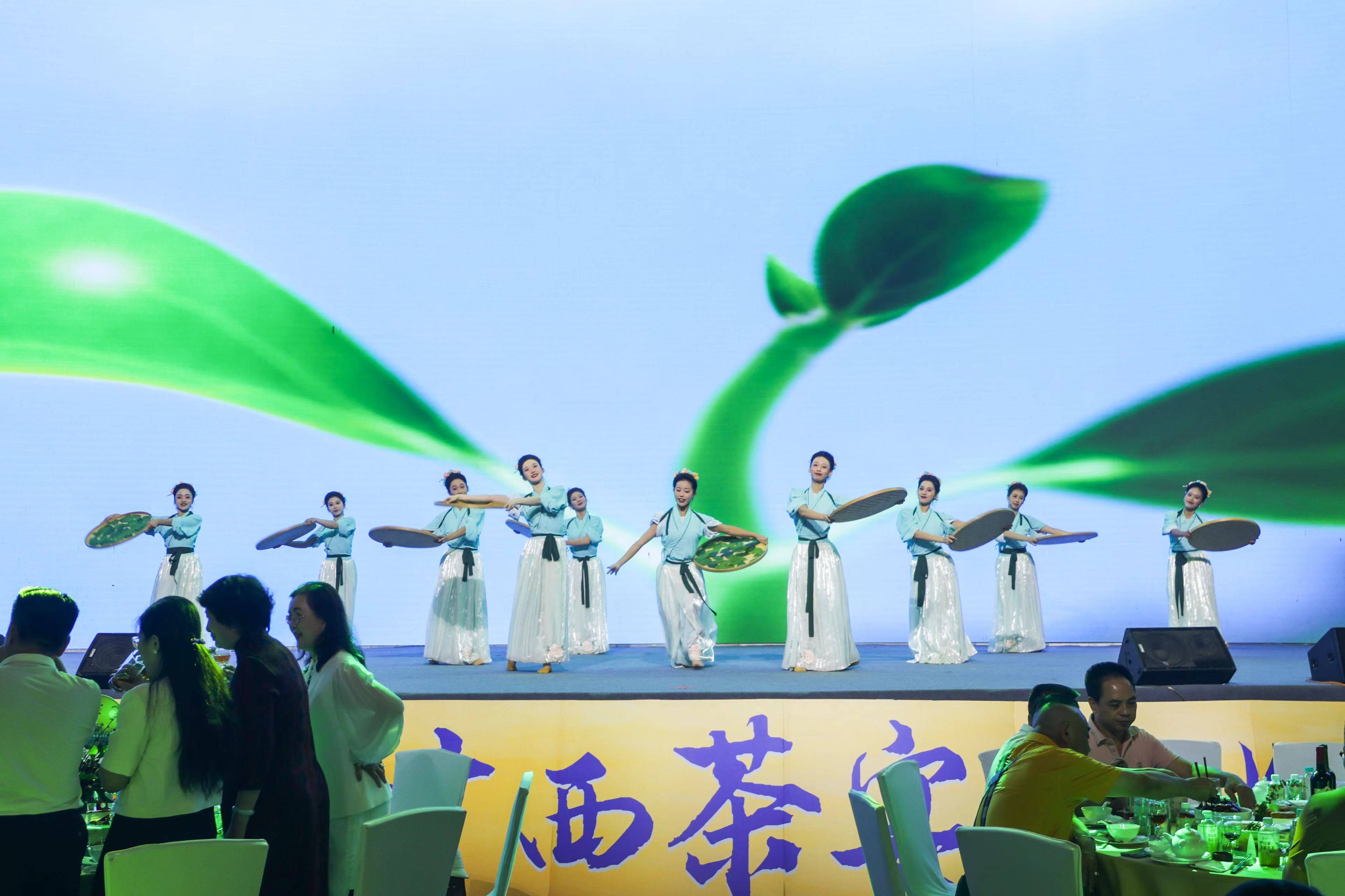 ——第二届广西茶宴文化节在南宁盛大开启AG真人平台app茶香袅袅 桂韵悠悠(图4)